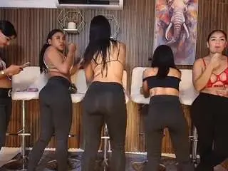 Dayannawins  live sex cam
