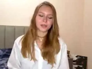 Maggiepaxman  live sex cam