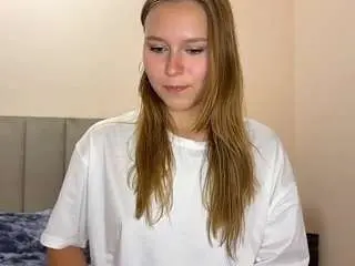 Maggiepaxman  live sex cam