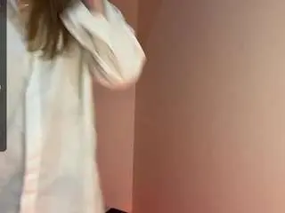 Maggiepaxman  live sex cam