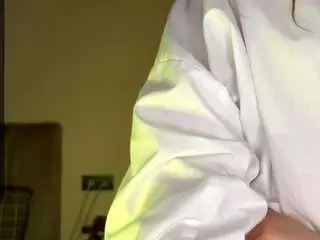 Maggiepaxman  live sex cam
