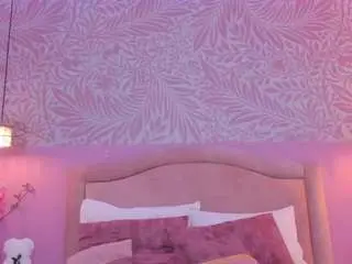Emilycollins1  live sex cam