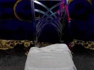 Karinahayess  live sex cam