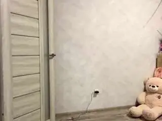 Meridethhultquist  live sex cam