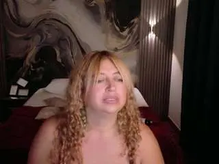 Milfarlet  live sex cam