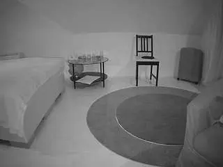 Voyeurcam-julmodels-whitebed-6  live sex cam