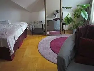 Voyeurcam-julmodels-whitebed-6  live sex cam