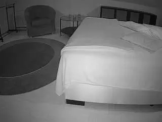 Voyeurcam-julmodels-whitebed-6  live sex cam