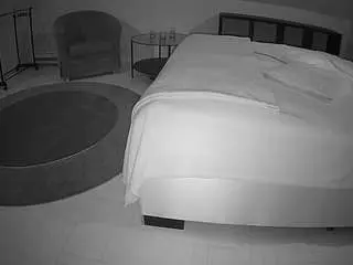 Voyeurcam-julmodels-whitebed-6  live sex cam