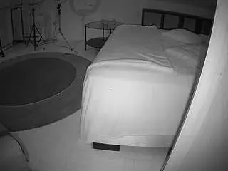 Voyeurcam-julmodels-whitebed-6  live sex cam