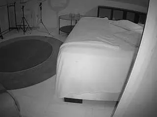 Voyeurcam-julmodels-whitebed-6  live sex cam