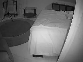 Voyeurcam-julmodels-whitebed-6  live sex cam