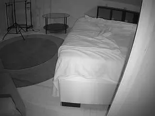 Voyeurcam-julmodels-whitebed-6  live sex cam