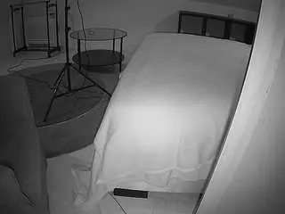 Voyeurcam-julmodels-whitebed-6  live sex cam