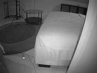 Voyeurcam-julmodels-whitebed-6  live sex cam