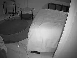 Voyeurcam-julmodels-whitebed-6  live sex cam