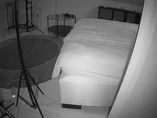 Voyeurcam-julmodels-whitebed-6  live sex cam