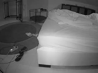 Voyeurcam-julmodels-whitebed-6  live sex cam