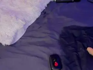 Alissemiller  live sex cam