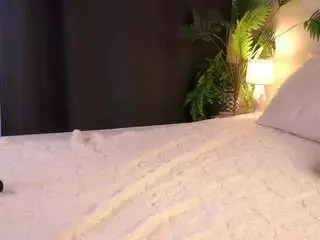 Dianacarriere  live sex cam