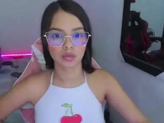 Maartjehuisman  live sex cam