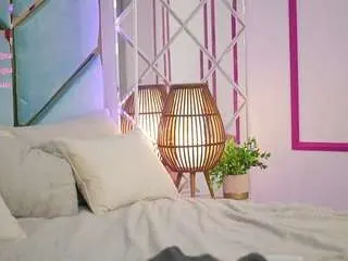 Silverrmoon  live sex cam