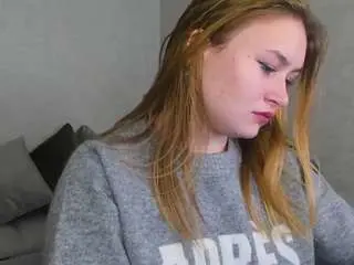 Christine-wallker  live sex cam