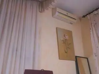 Darleneburt  live sex cam