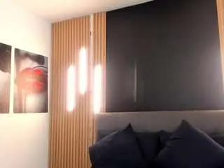 Evaloviaa1  live sex cam