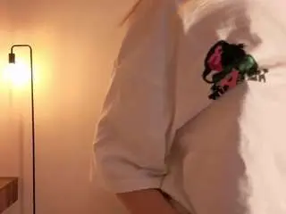 French-eyes  live sex cam