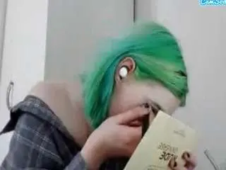 Irishkiesz  live sex cam