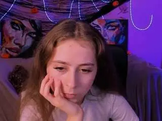 Rebecca-smile  live sex cam