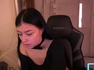 Fatalenellie  live sex cam