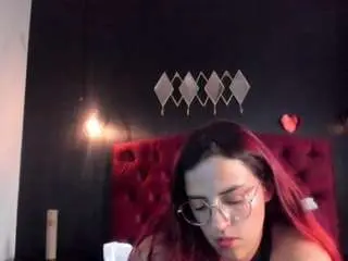 Laiajonees  live sex cam