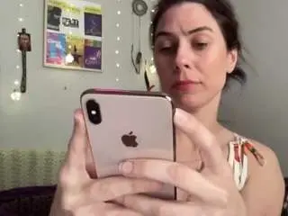 Mzlalalondon  live sex cam