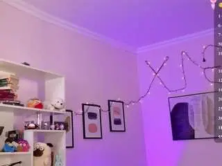 Sonia-jones  live sex cam