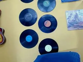Aniitaeyescute  live sex cam