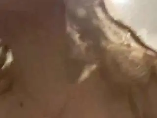 Bonniehenley  live sex cam