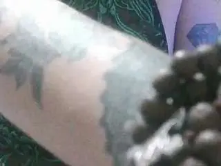 Kaily-pearty  live sex cam