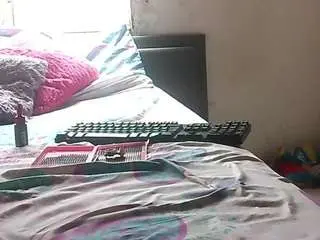 Kaily-pearty  live sex cam