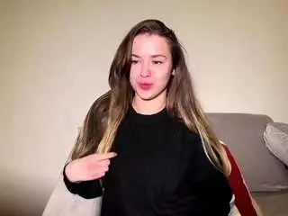 Liorakern  live sex cam