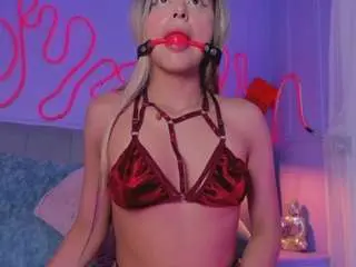 Sofly-s  live sex cam