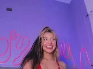 Sofly-s  live sex cam