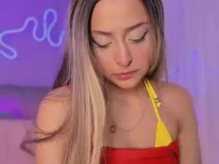 Sofly-s  live sex cam