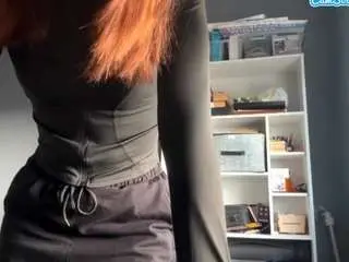 Teresitadickens  live sex cam