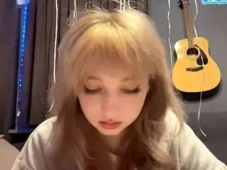 Tiaraazzaro  live sex cam