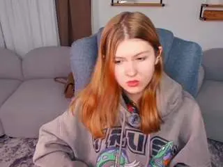 Tuyetschatt  live sex cam