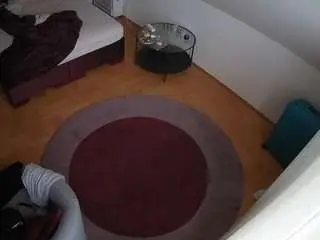 Voyeurcam-julmodels-whitebed-5  live sex cam