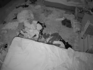 Voyeurcam-julmodels-whitebed-5  live sex cam