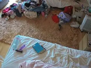Voyeurcam-julmodels-whitebed-5  live sex cam
